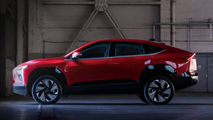 Long Range EVs Mahindra XEV9e