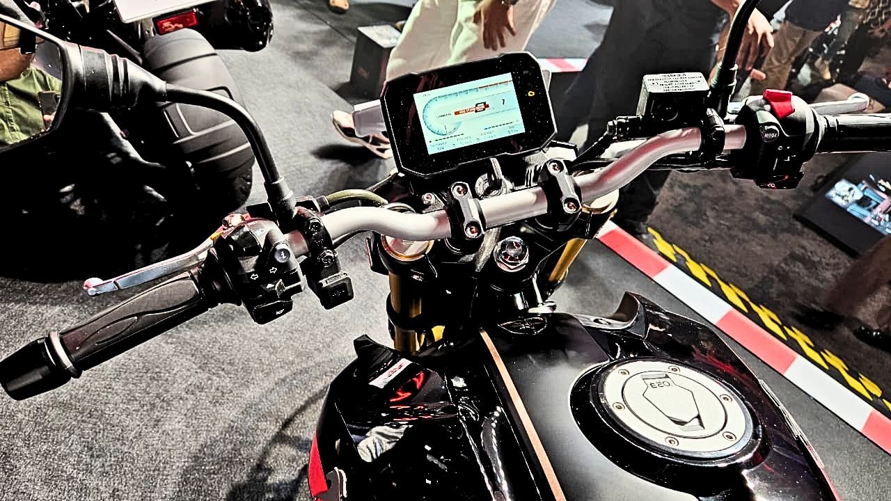 TVS Apache