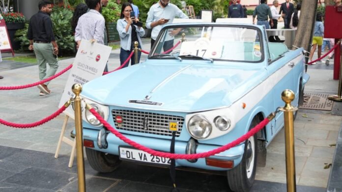 एरोसिटी में हुआ विंटेज कार का शो-केस और रैली का आयोजन। Photo:- ATB