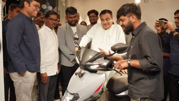 सिंपल एनर्जी ने नागपुर में अपना पहला स्टोर लॉन्च किया। Photo:- Simple Energy