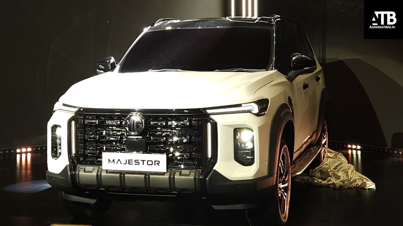 MG Majestor SUV at Bharat Mobility auto expo 2025
