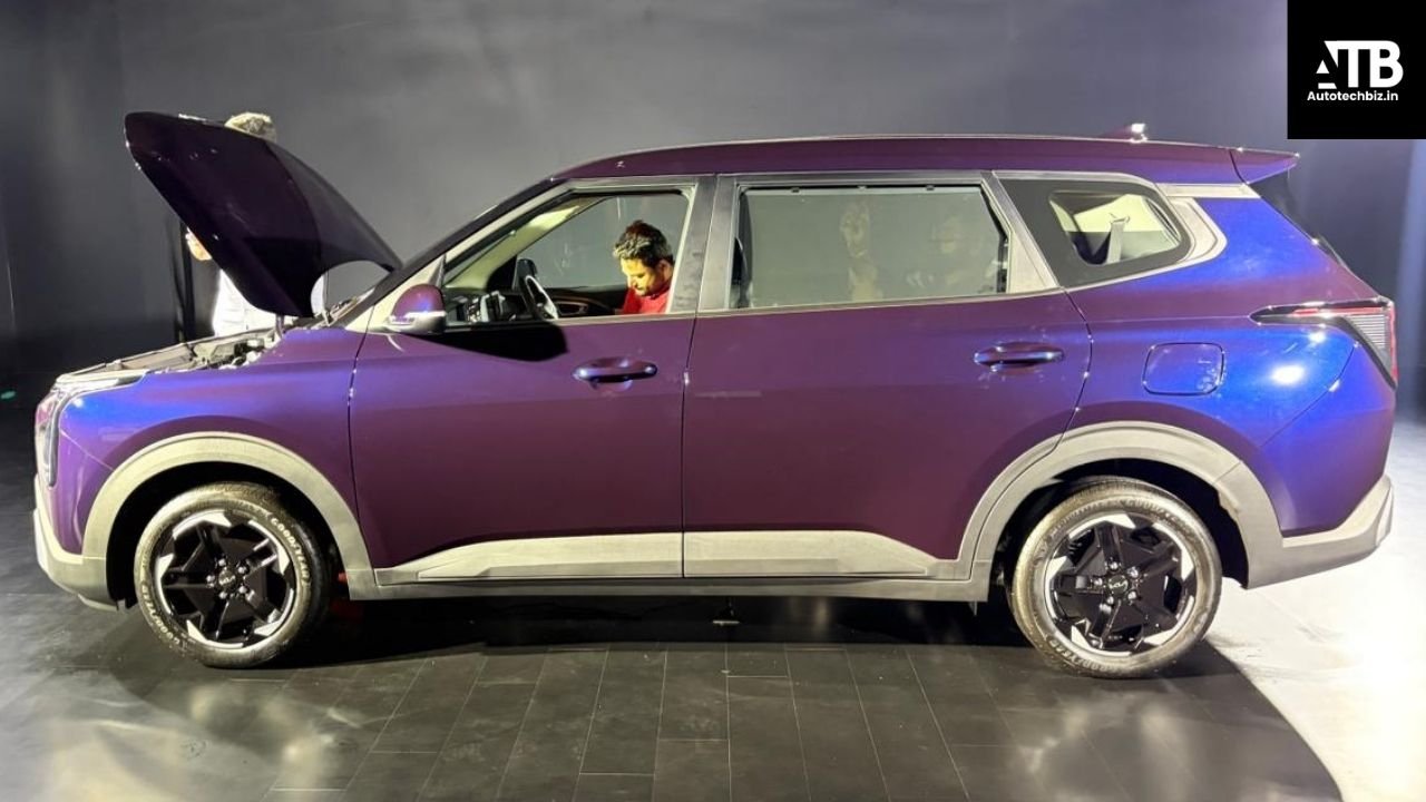 2026 Kia Carens Clavis CNG
