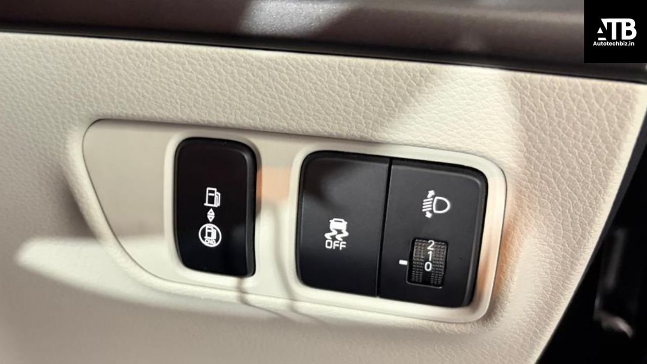 2026 Kia Carens Clavis CNG