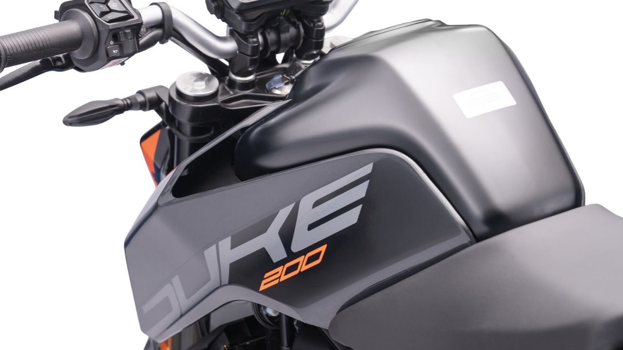 2026 KTM Duke 200 Launch (1)