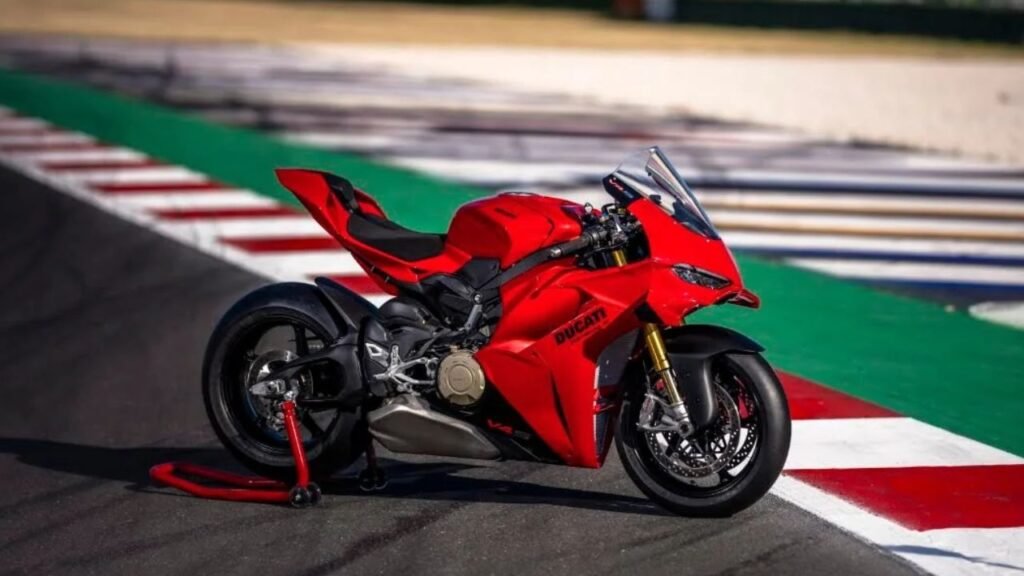 2027 Ducati Panigale V4
