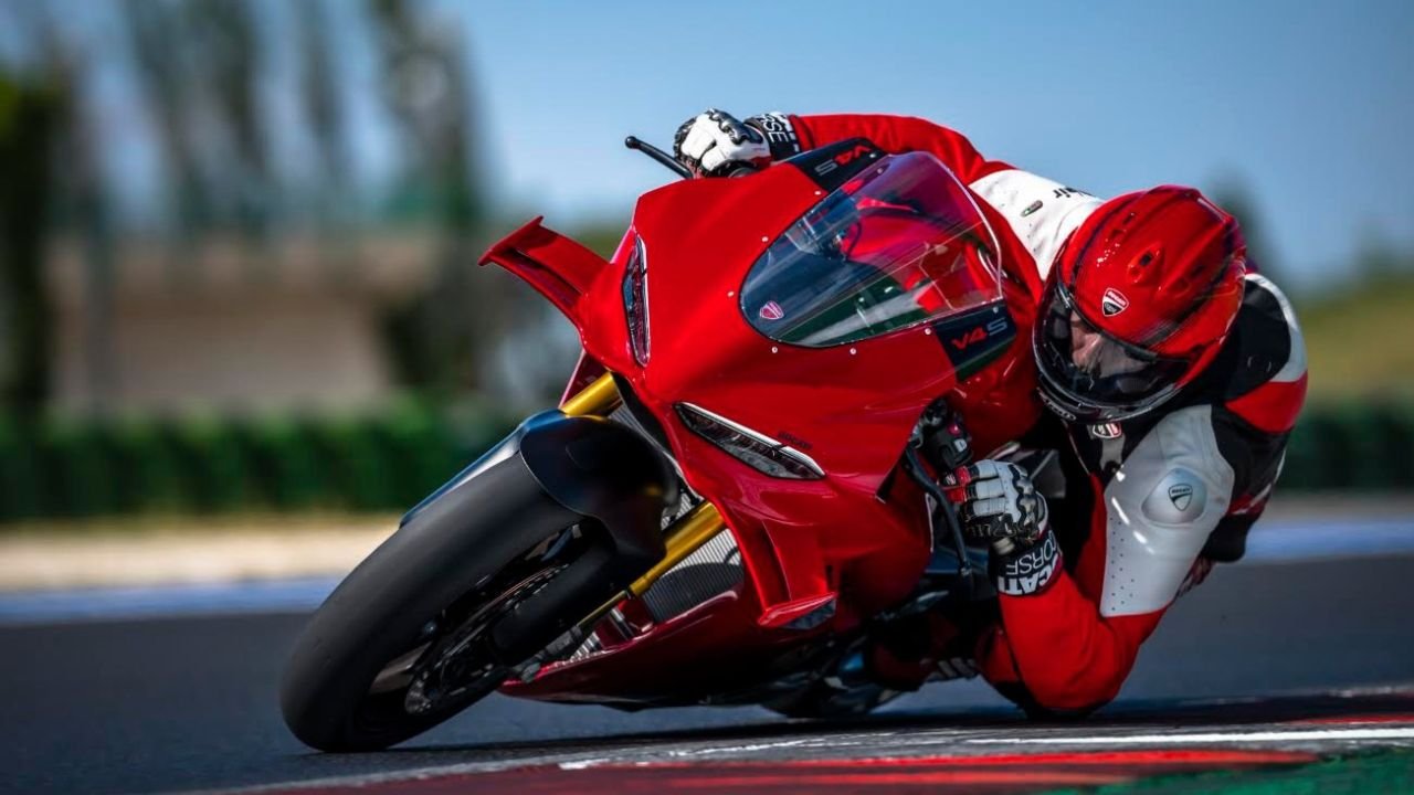 2027 Ducati Panigale V4