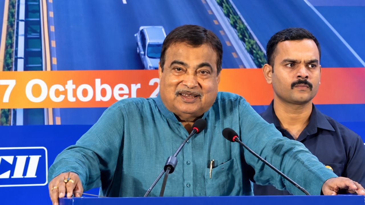 Nitin Gadkari Minister