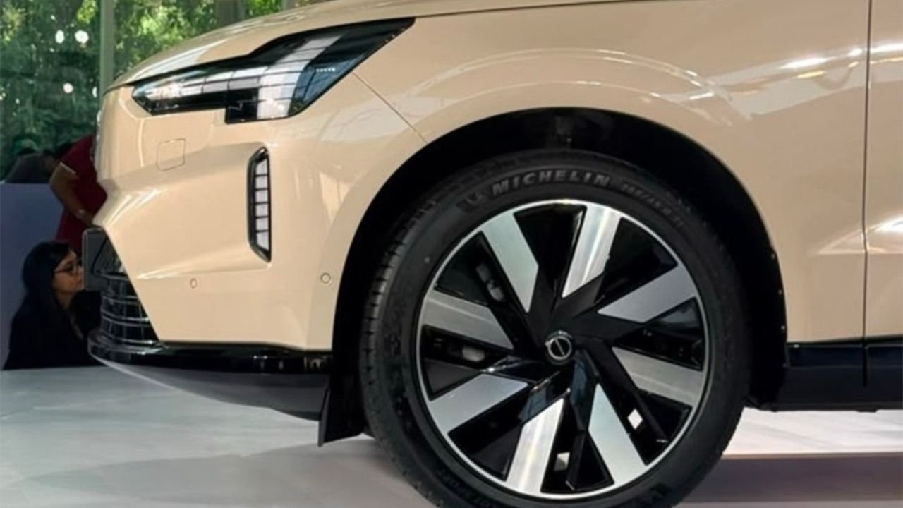 Volvo EX90 SUV 2026 Launch