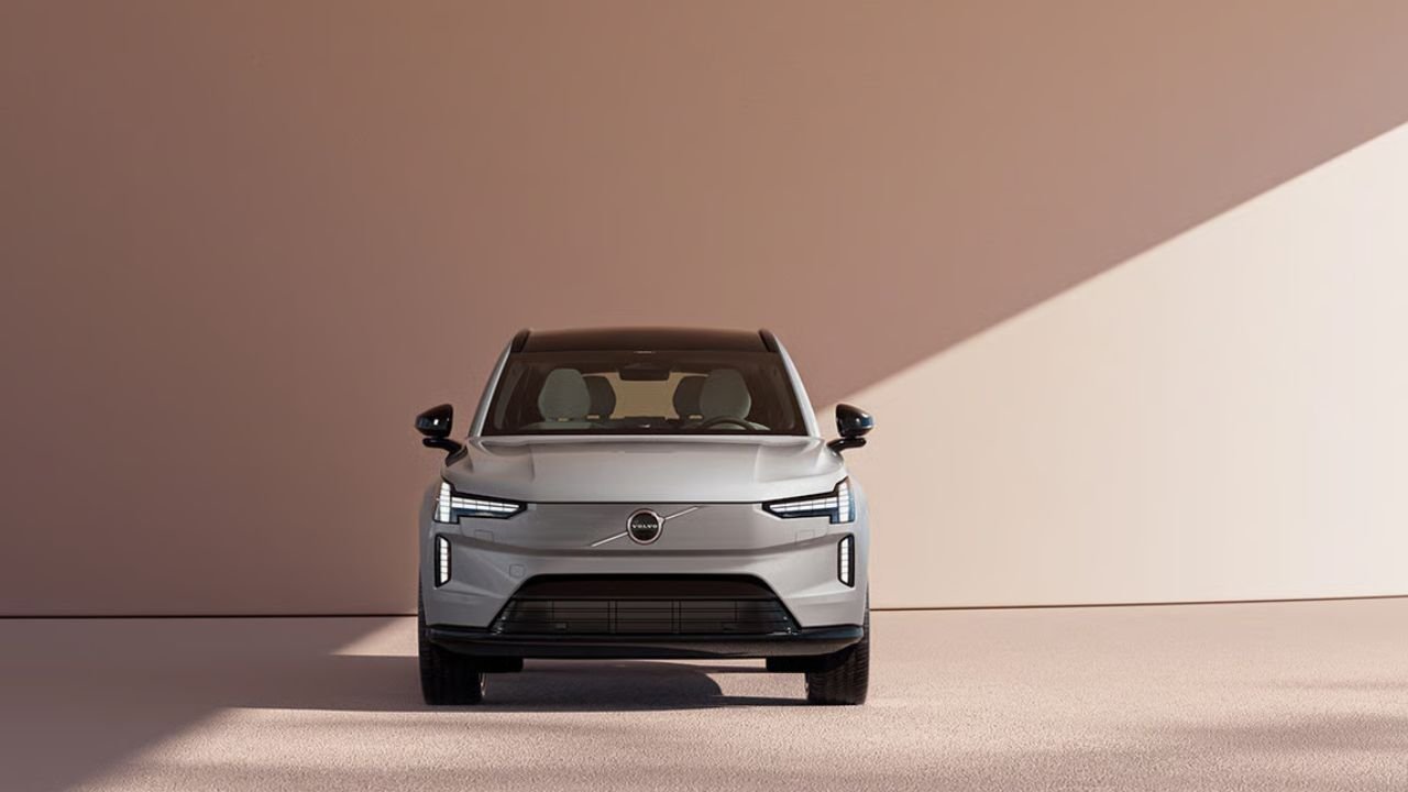 Volvo EX 90